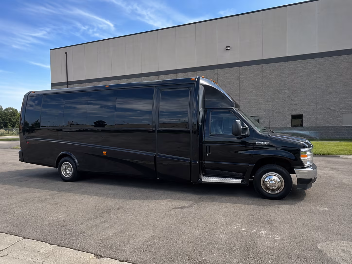 bus rentals for groups attending concerts at wellmont theater and smaller venues