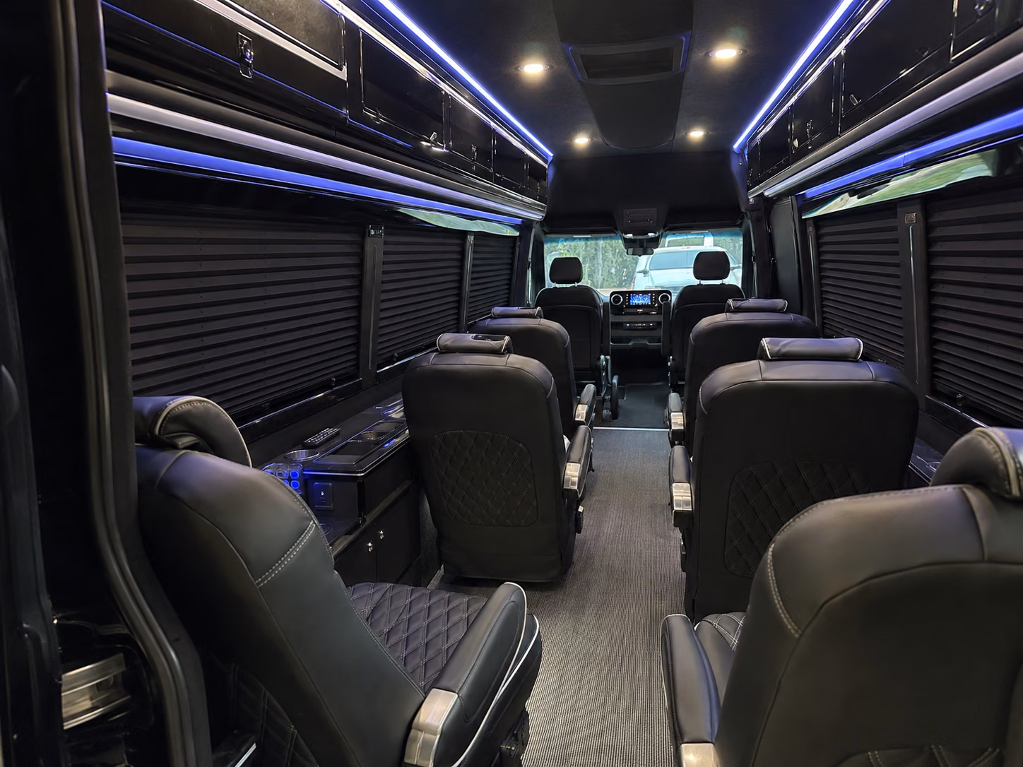 elizabeth airport transportation onboard seating