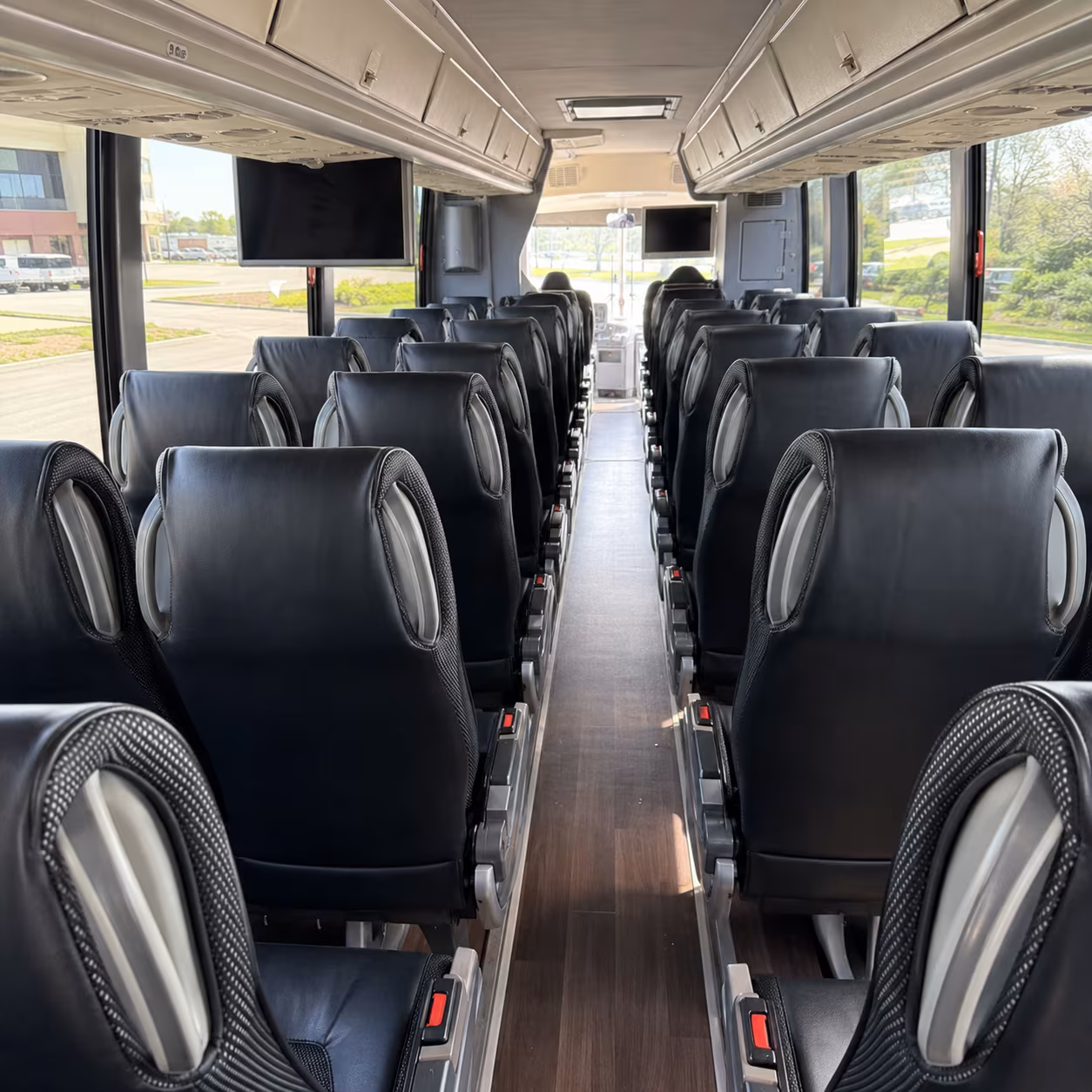 long distance bus trips from elizabeth to boston and new england